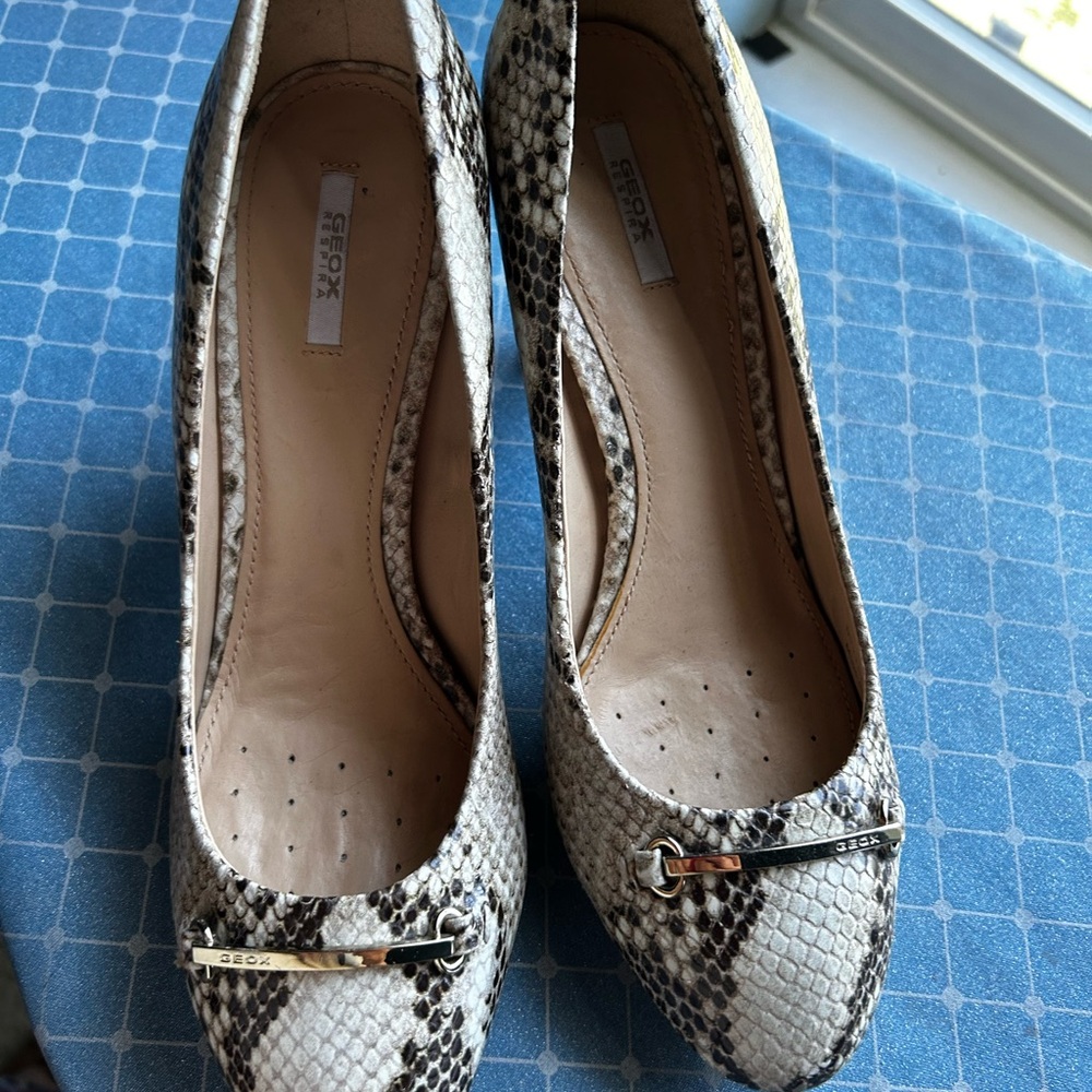 Geox Women's Snakeskin Heels - Black and Cream